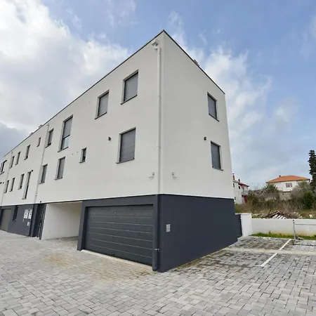 Ana Diklo Apartment *