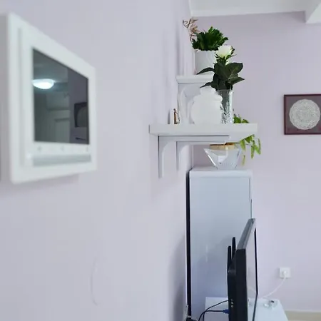 Apartment Ana Diklo *